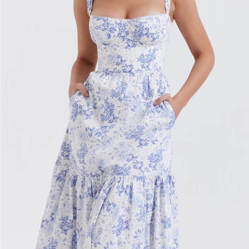 House of CB Blue Elia White Tiered Ruffled Midi Sundress Sz M NWOT
